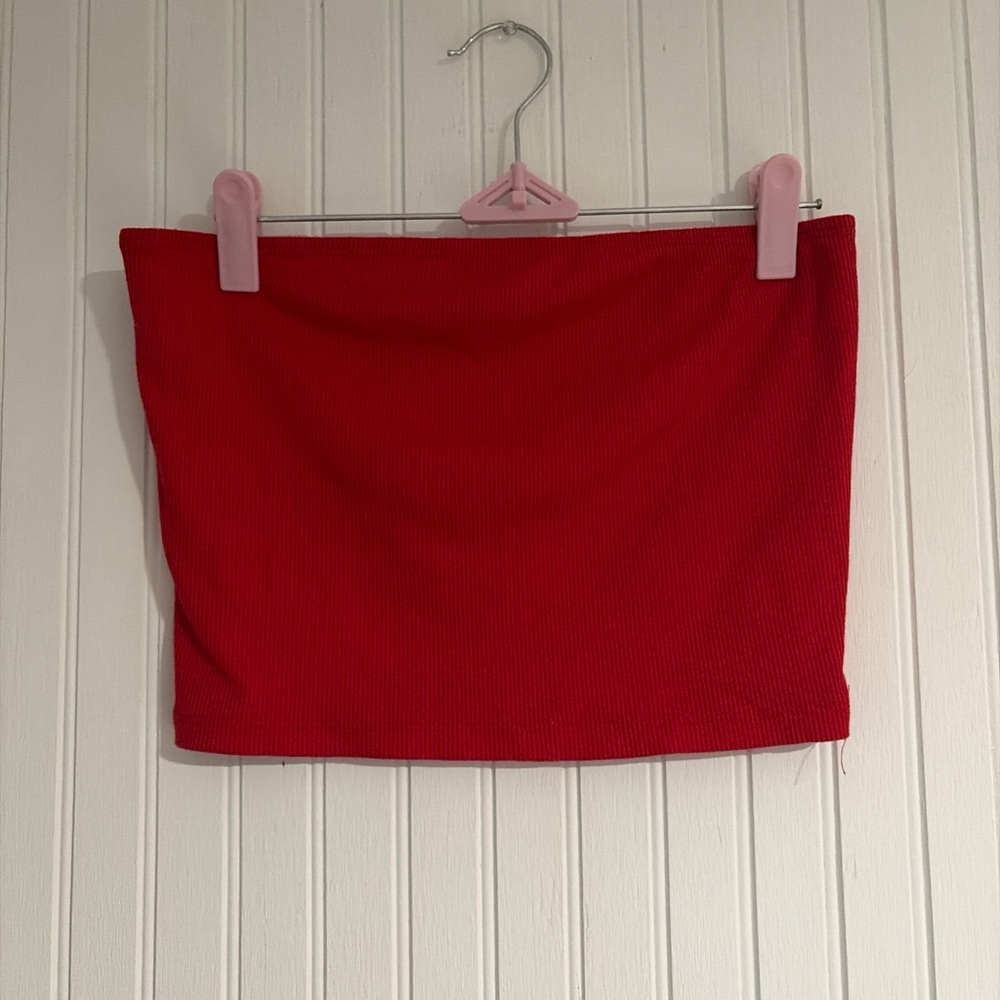 SHEIN Red Ribbed Strapless Crop Tube Top
